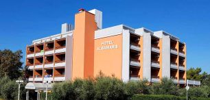 Hotel ALBAMARIS