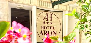 Hotel ARON