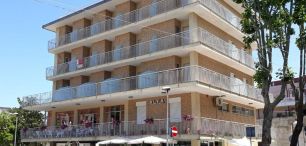 Hotel ALFA