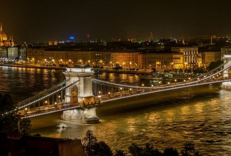 Nad Pięknym Modrym Dunajem Nad Pięknym Modrym Dunajem