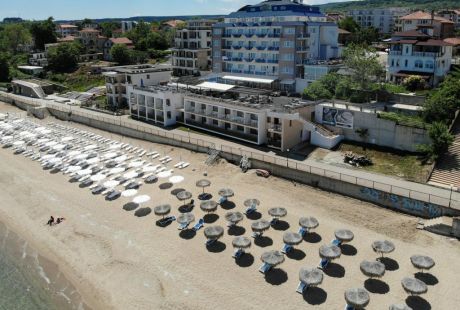 Hotel PARAISO BEACH i Theopolis (autokarem, 10 dni)