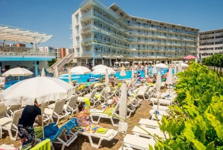 Aqua Nevis Club Hotel