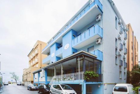 HOTEL ADRIA MARE
